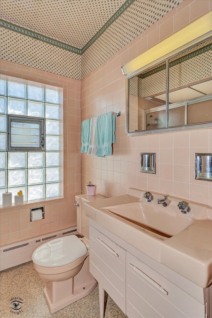 10609 S Hoyne Avenue, Chicago, IL 60643