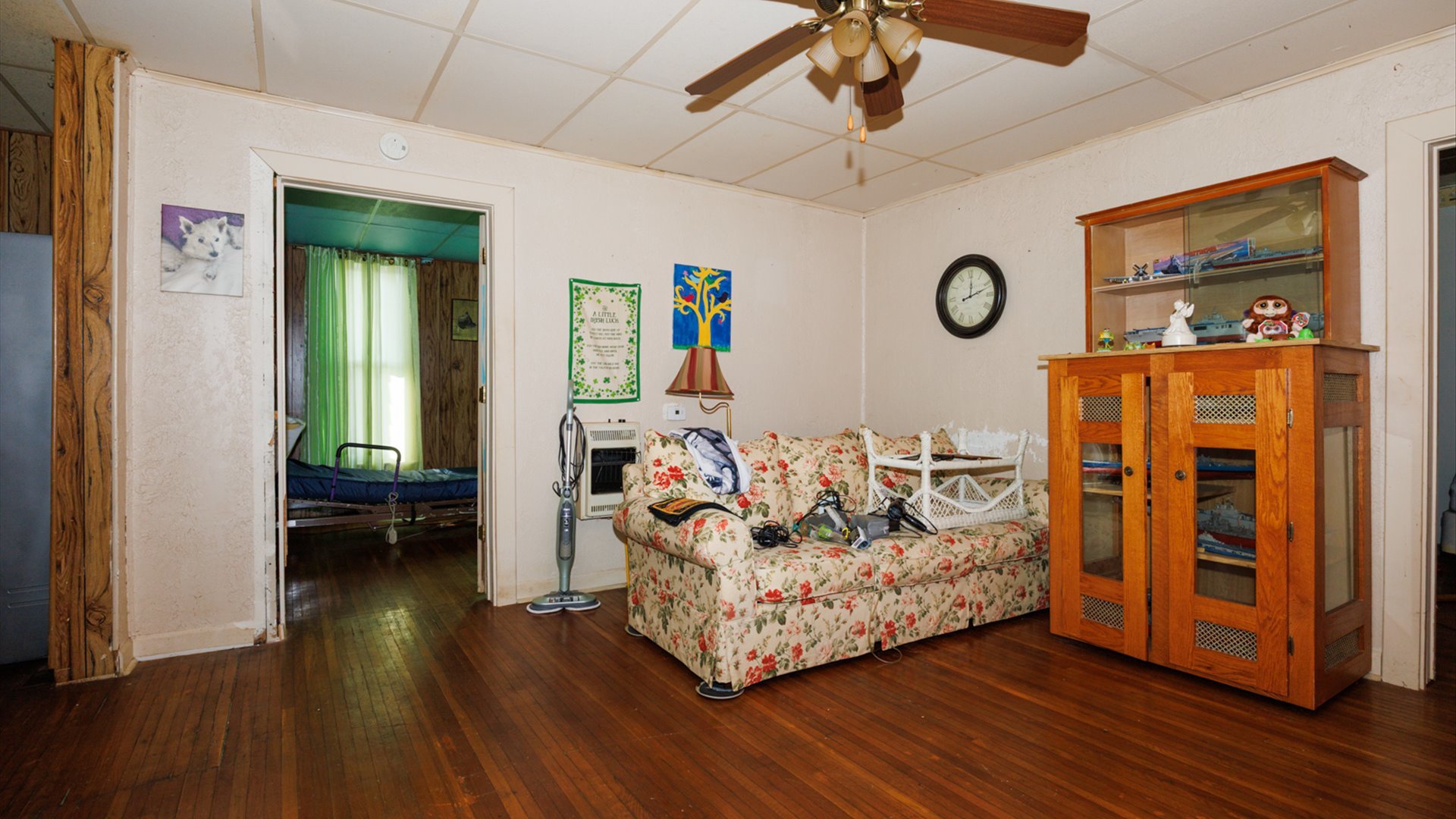 104 W North Street, Colfax, IL 61728