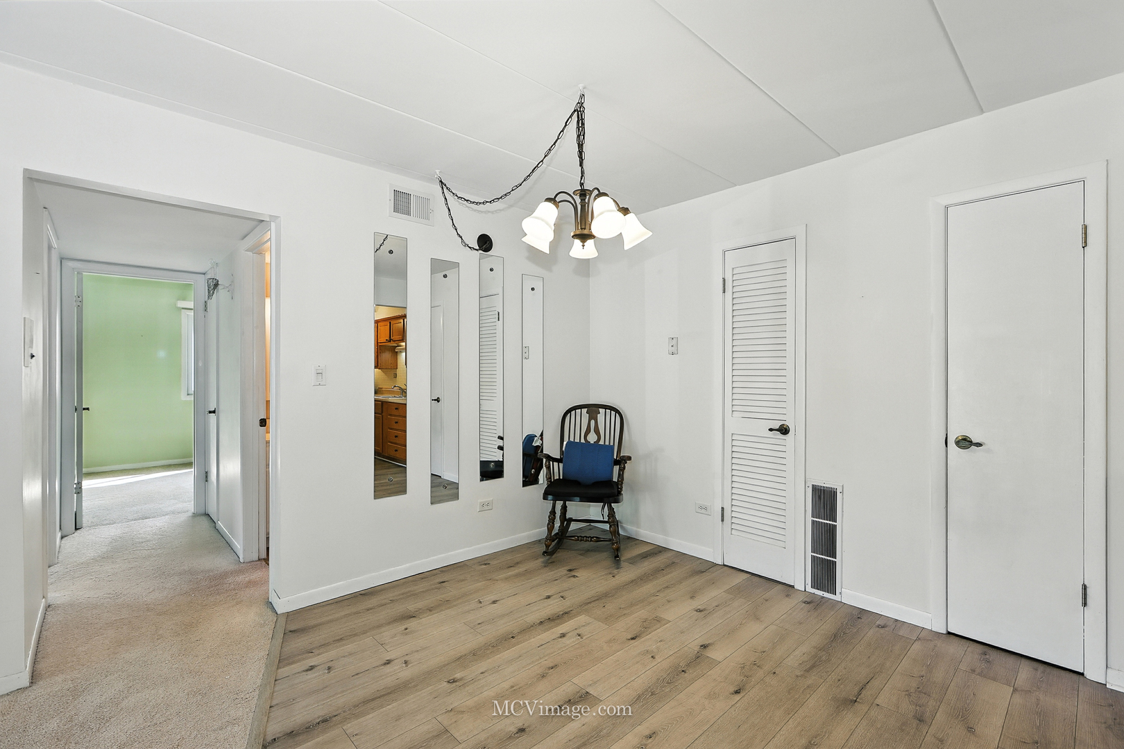 1040 Hirsch Boulevard #204, Calumet City, IL 60409