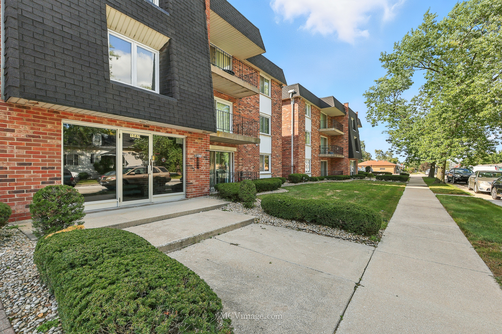 1040 Hirsch Boulevard #204, Calumet City, IL 60409