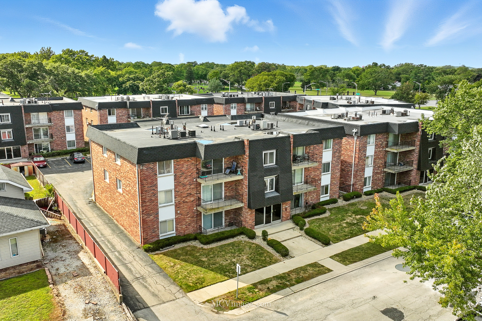 1040 Hirsch Boulevard #204, Calumet City, IL 60409