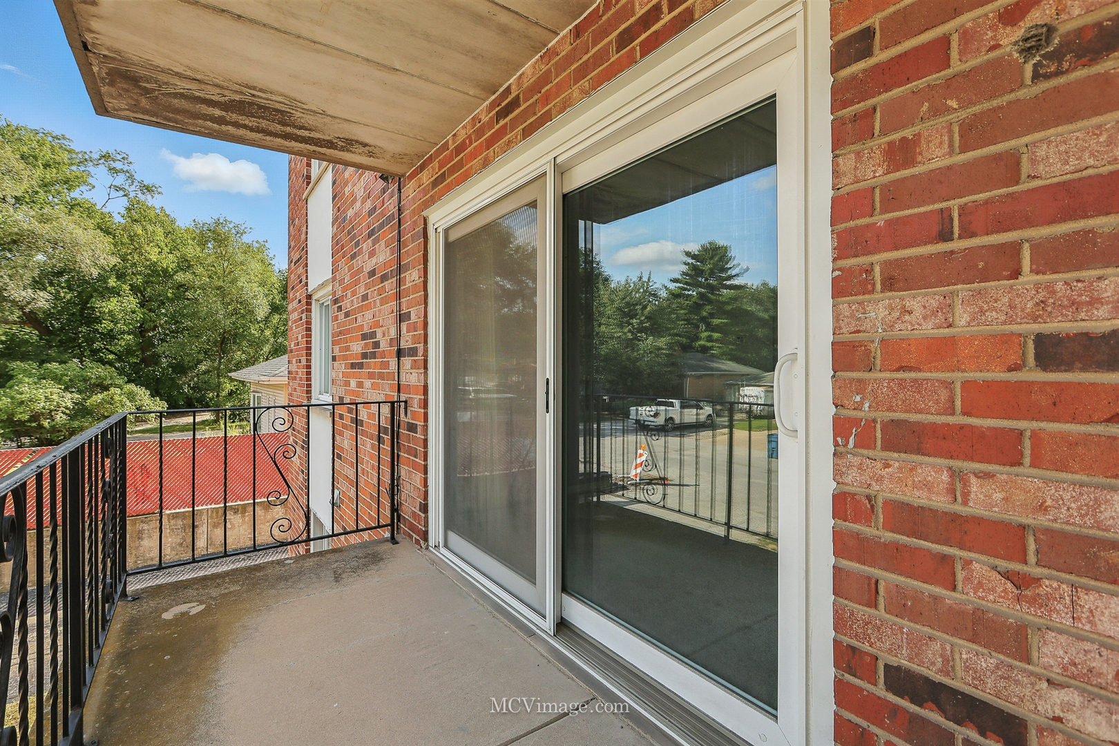 1040 Hirsch Boulevard #204, Calumet City, IL 60409