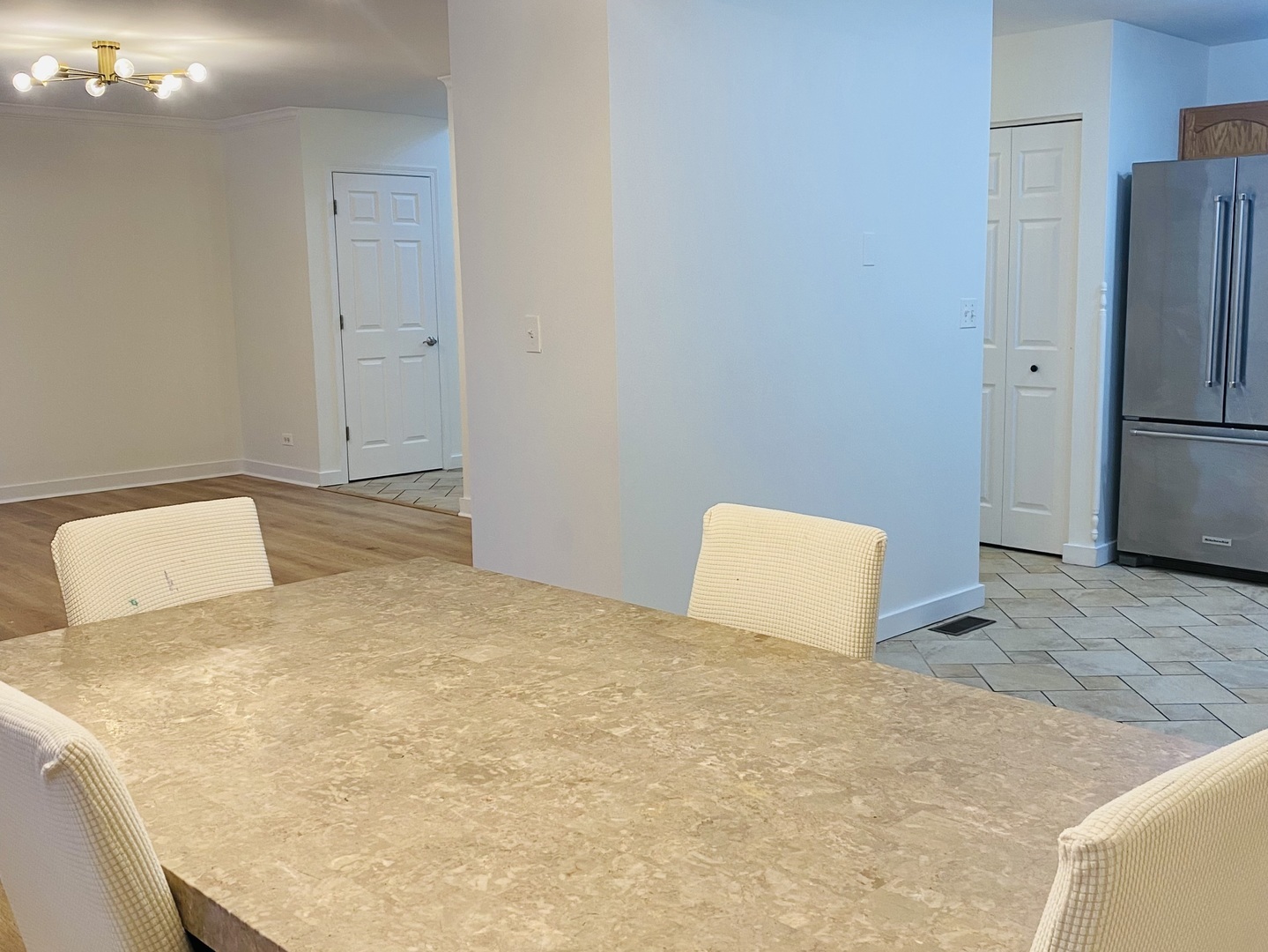 2745 Borkshire Lane #2745, Aurora, IL 60502