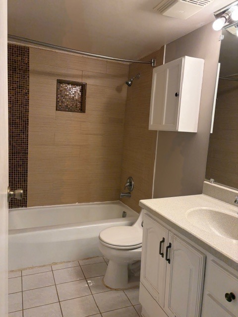 Hoffman Estates, IL 60169