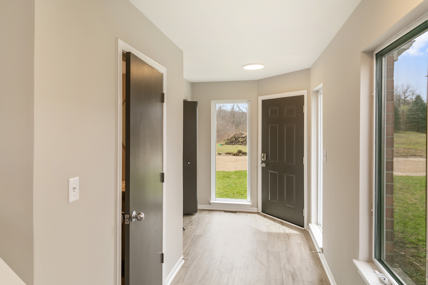 22429 KARLOV Avenue, Richton Park, IL 60471