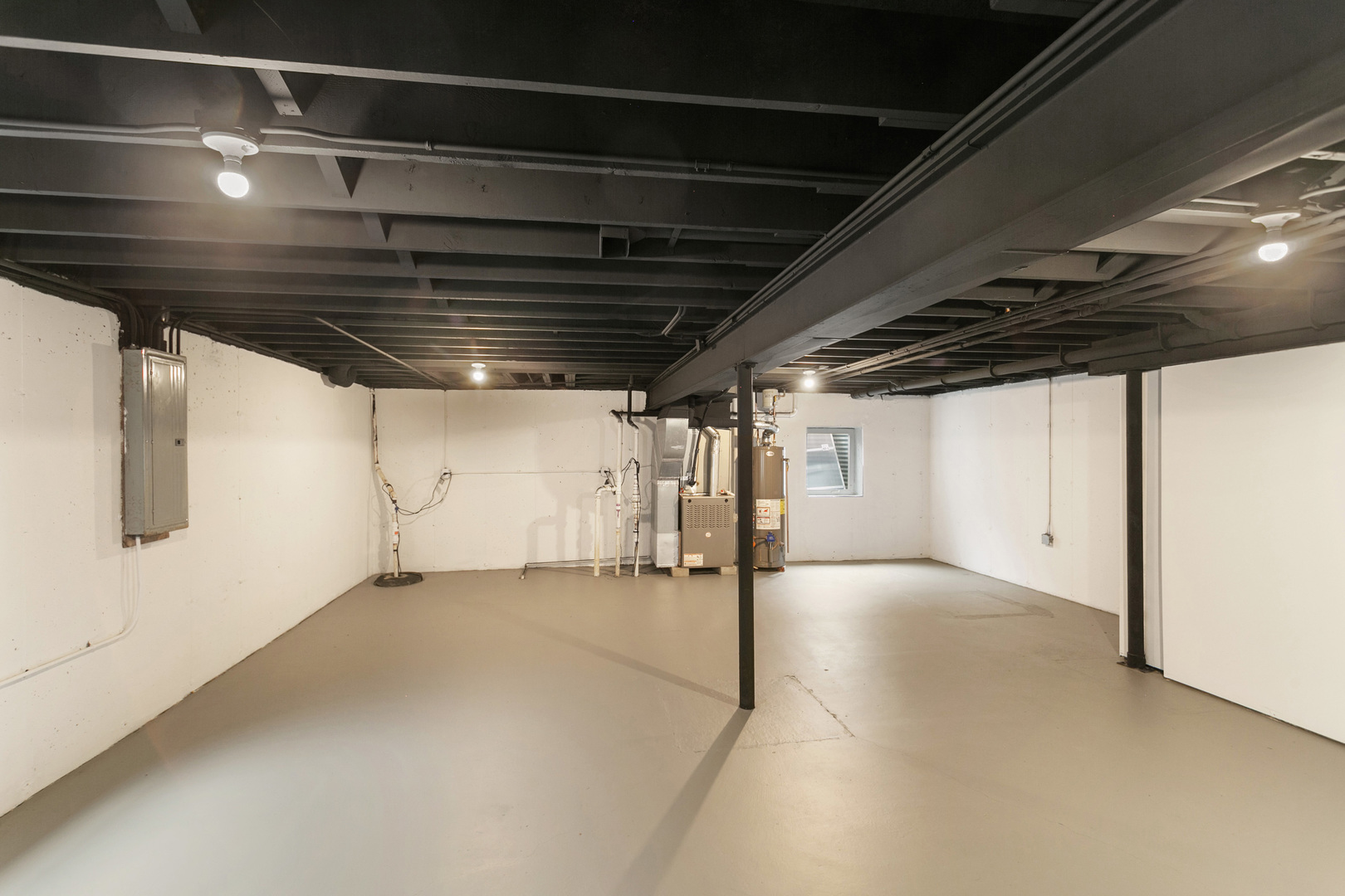 22429 KARLOV Avenue, Richton Park, IL 60471