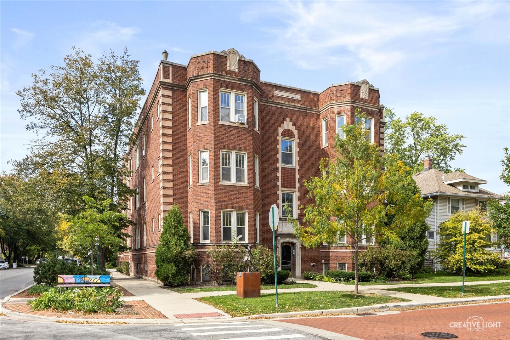 847 S Humphrey Avenue #1, Oak Park, IL 60304