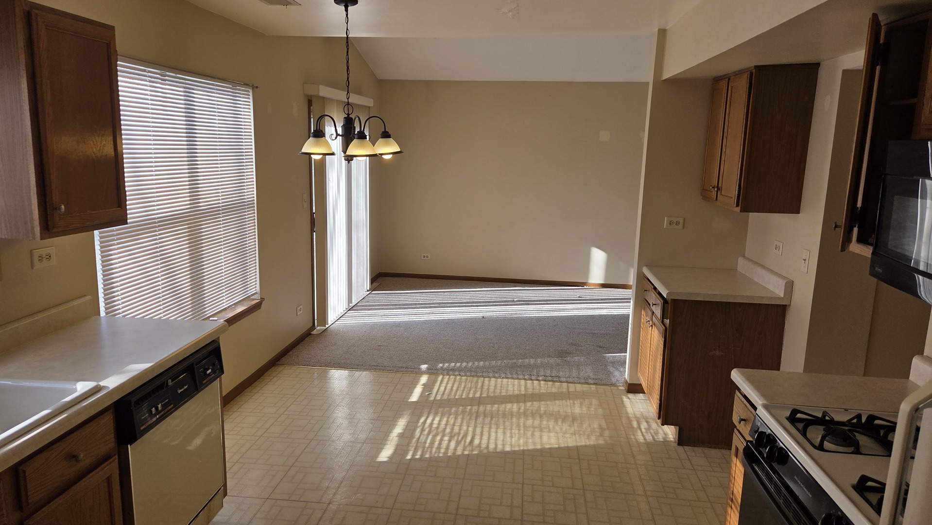 1317 Spalding Drive #0, Mundelein, IL 60060