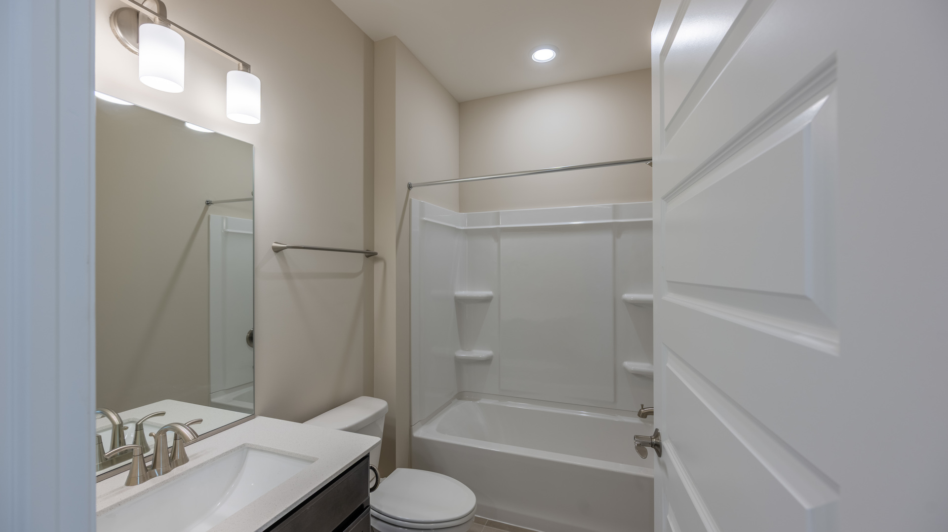 3262 Oak Creek Lane, Aurora, IL 60503