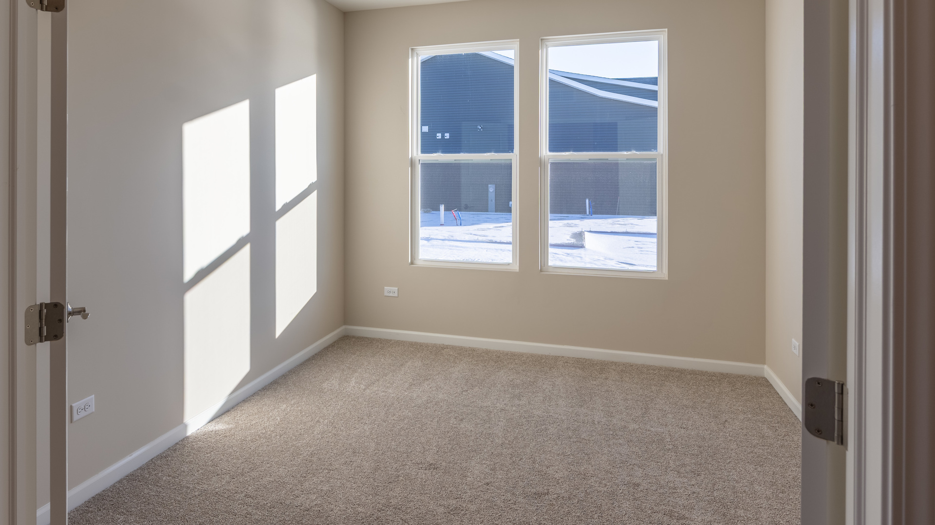 3262 Oak Creek Lane, Aurora, IL 60503