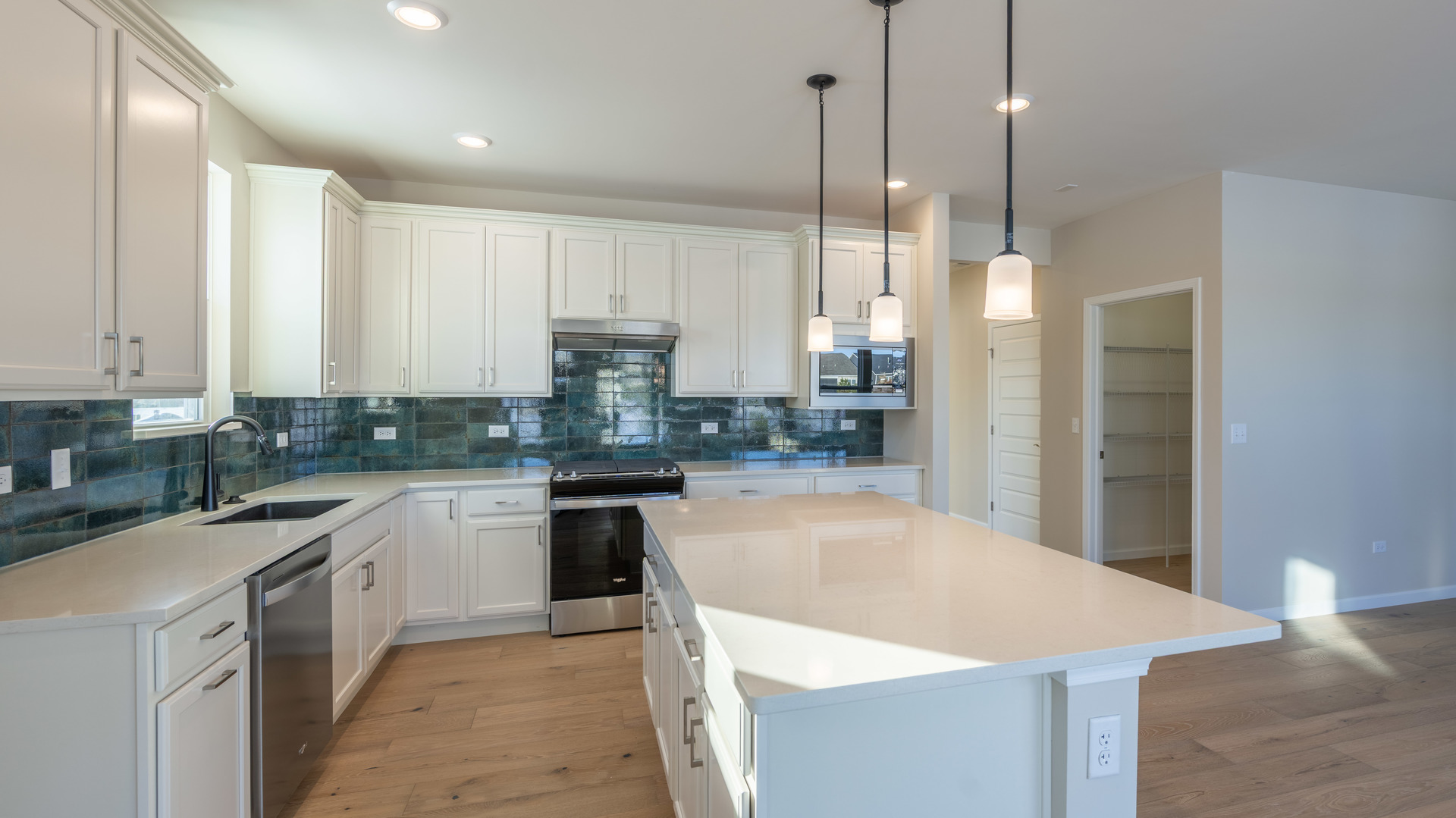 3262 Oak Creek Lane, Aurora, IL 60503