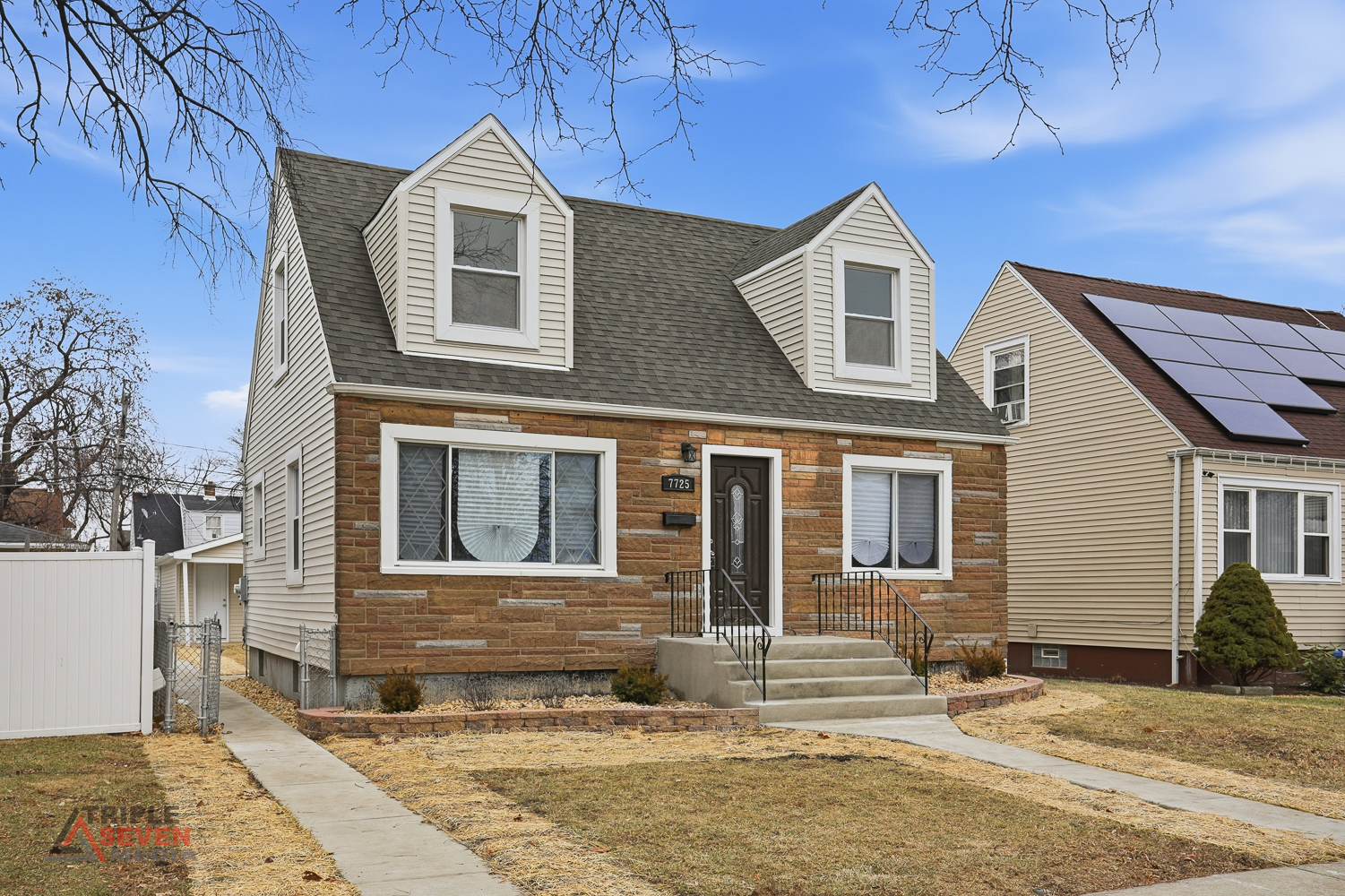 7725 S St Louis Avenue, Chicago, IL 60652