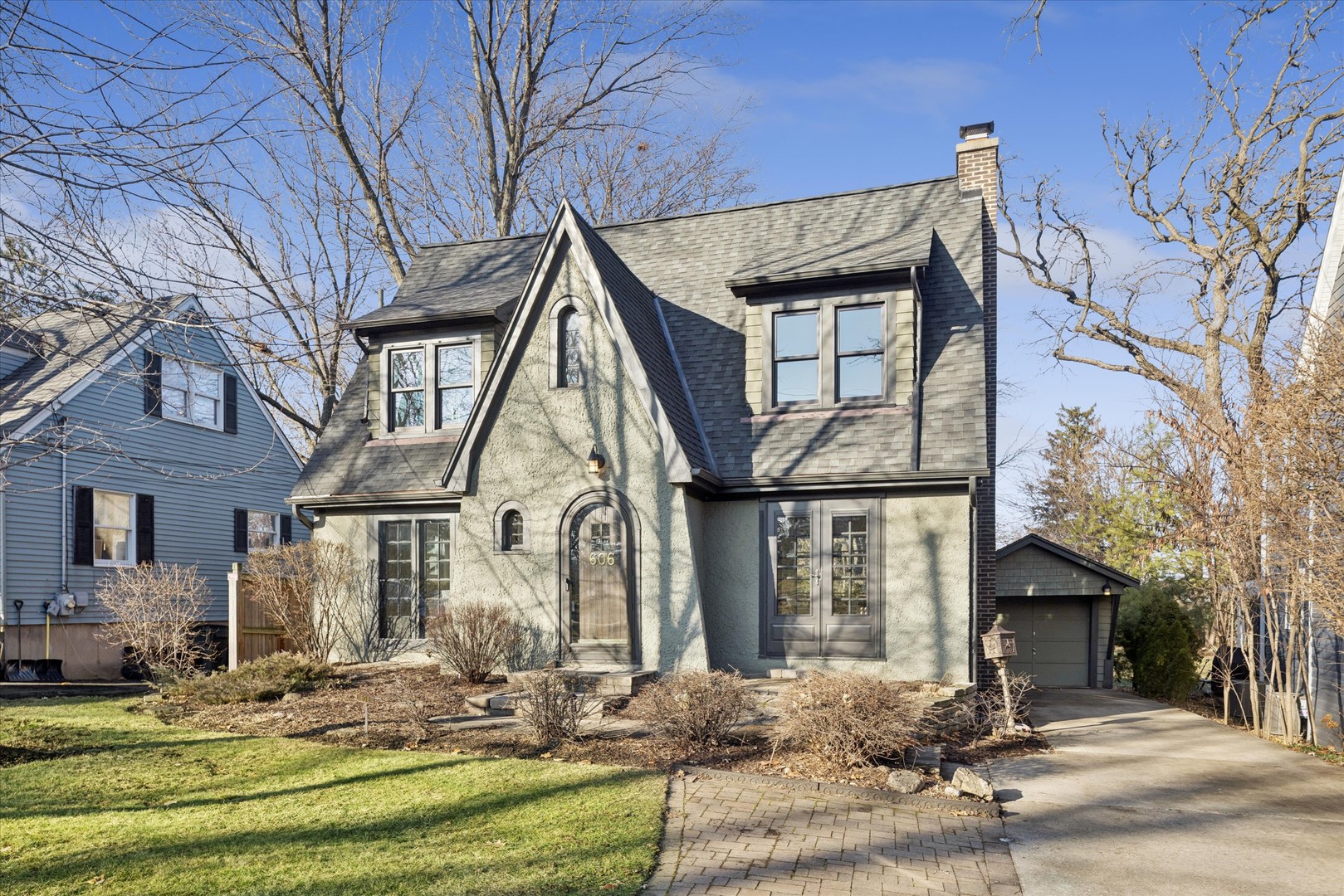 606 Elm Street, Glen Ellyn, IL 60137
