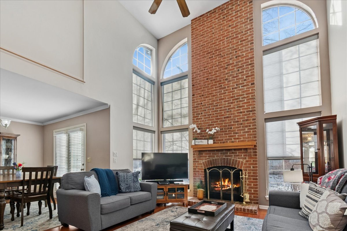 Schaumburg, IL 60193