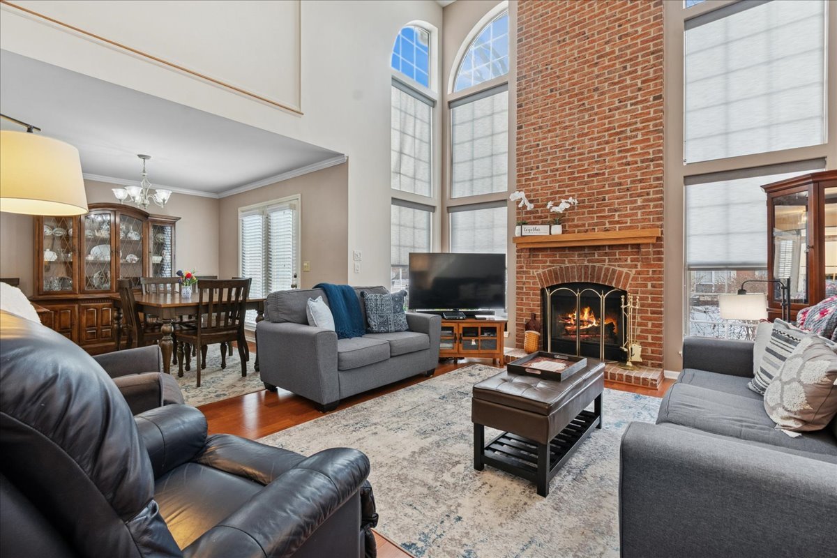 Schaumburg, IL 60193