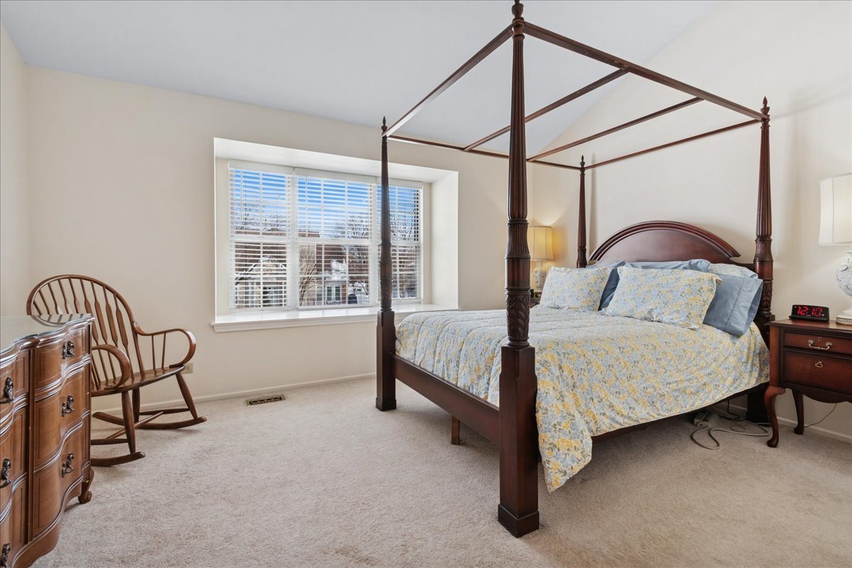 Schaumburg, IL 60193