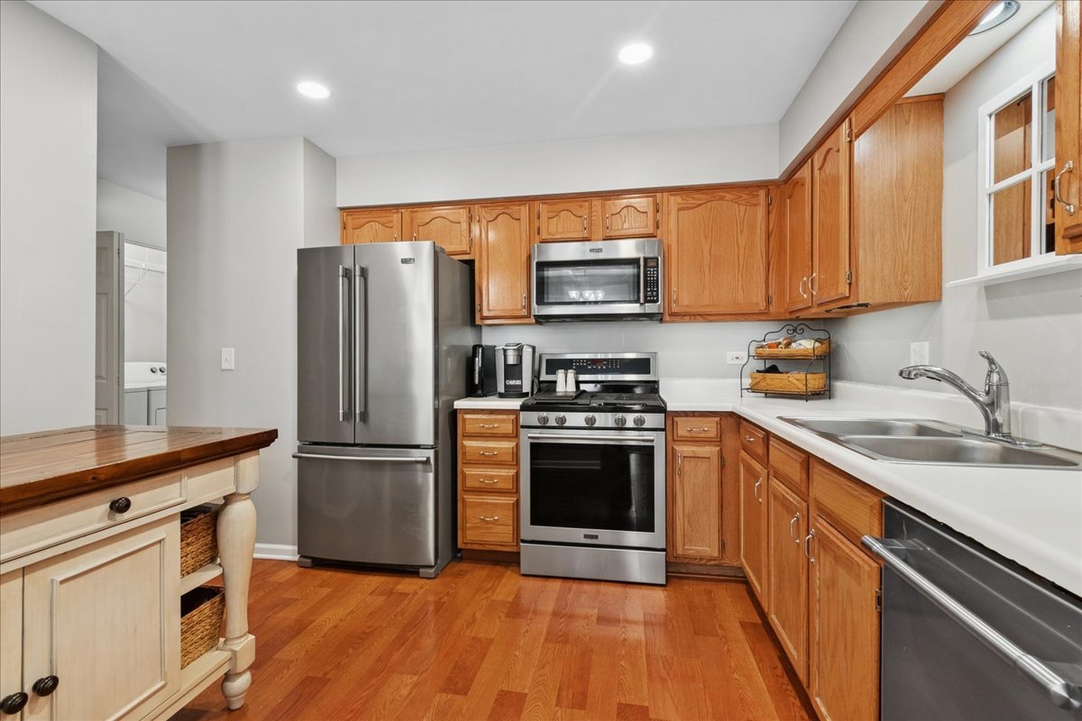 Schaumburg, IL 60193