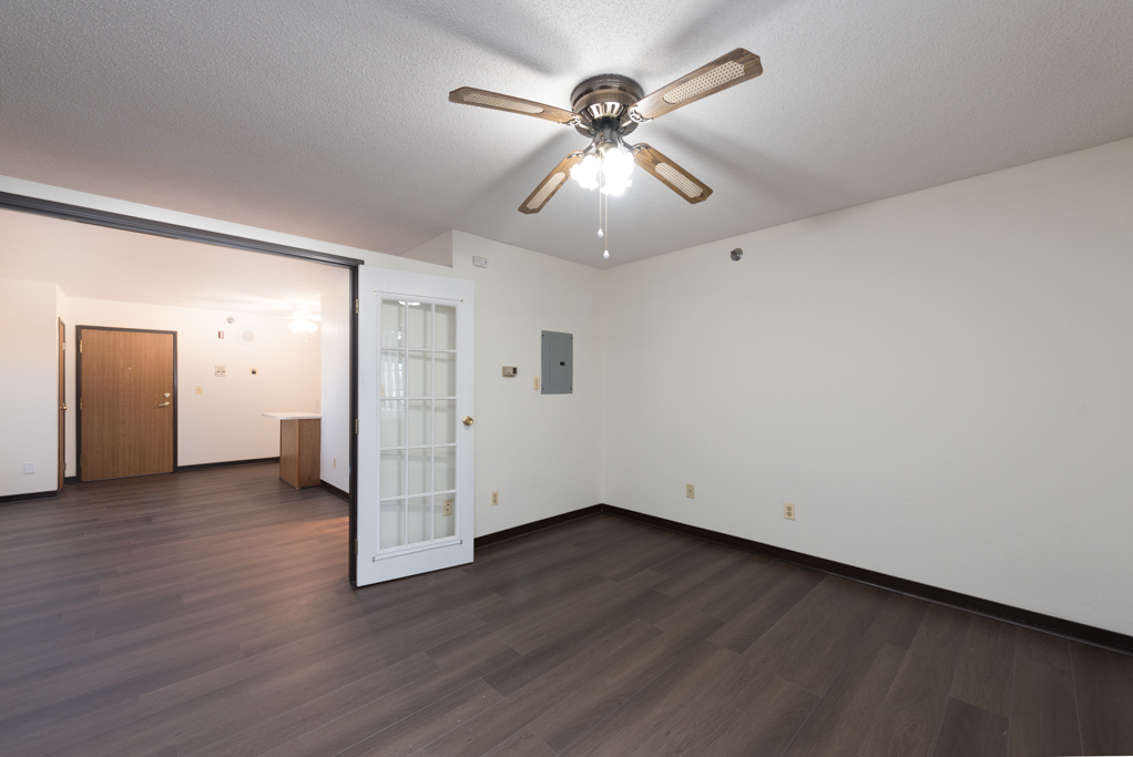 3305 Sunset Avenue #123, Waukegan, IL 60087