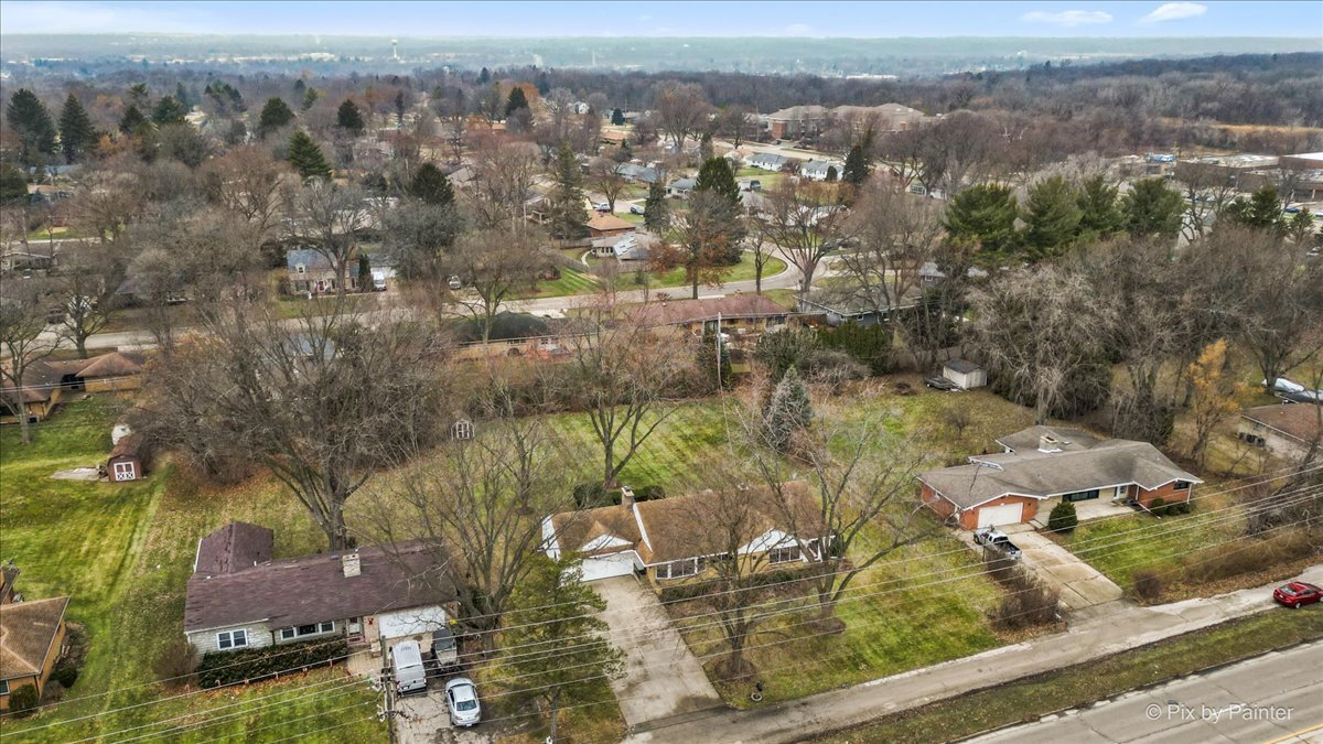 123 Dundee Avenue, East Dundee, IL 60118