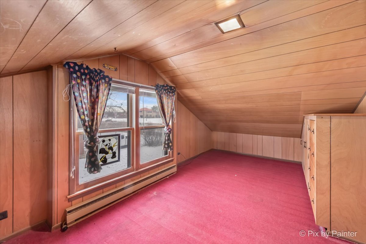 123 Dundee Avenue, East Dundee, IL 60118