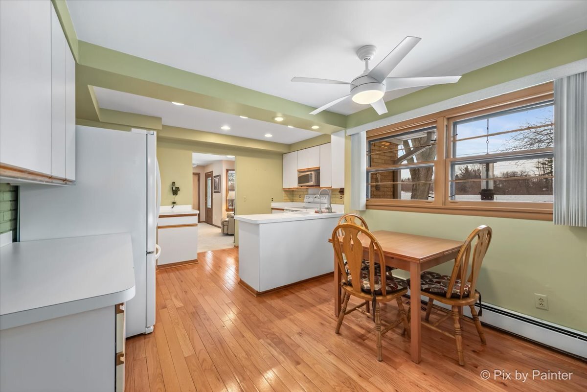 123 Dundee Avenue, East Dundee, IL 60118