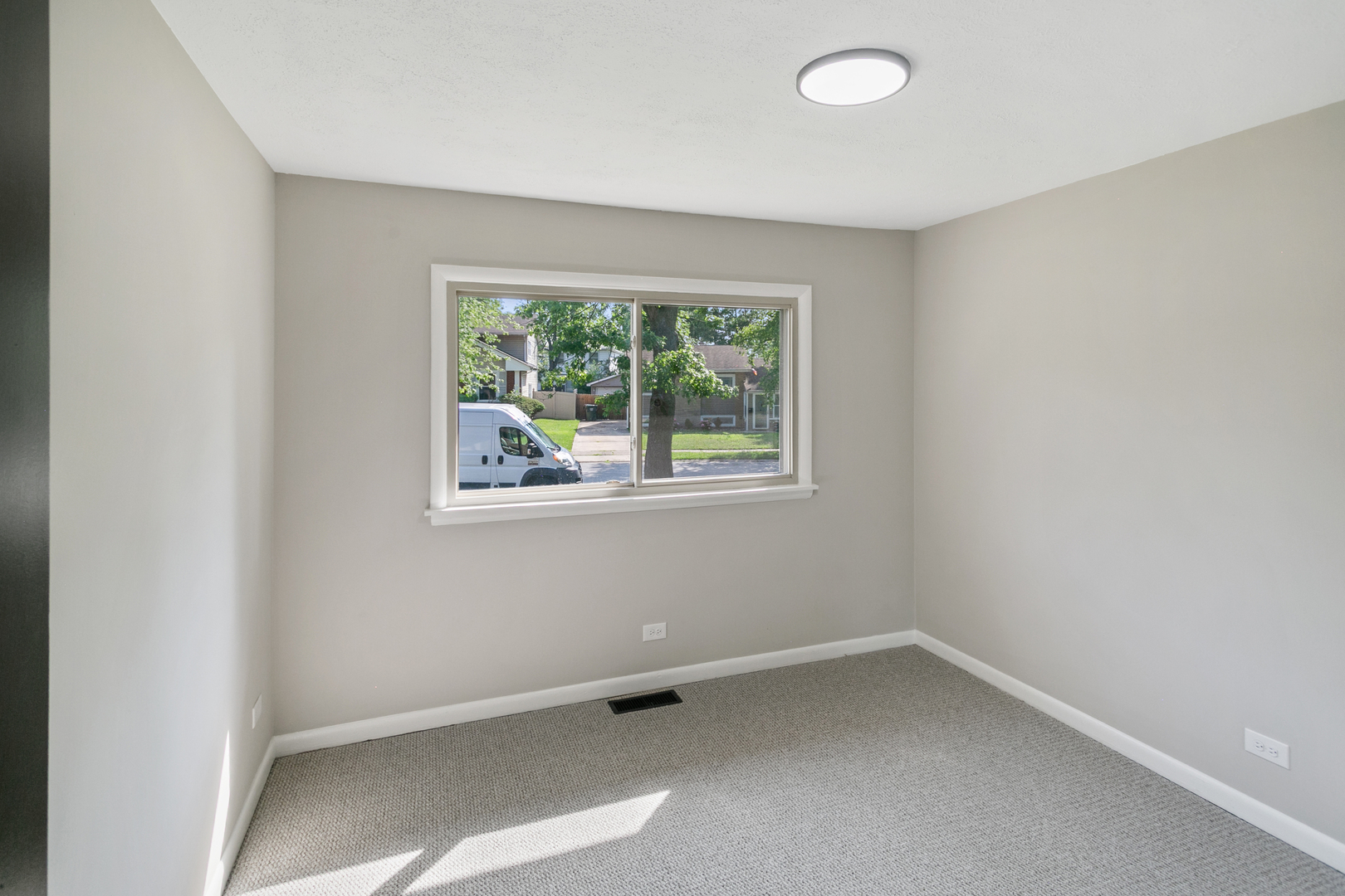 17805 Dogwood Lane, Hazel Crest, IL 60429