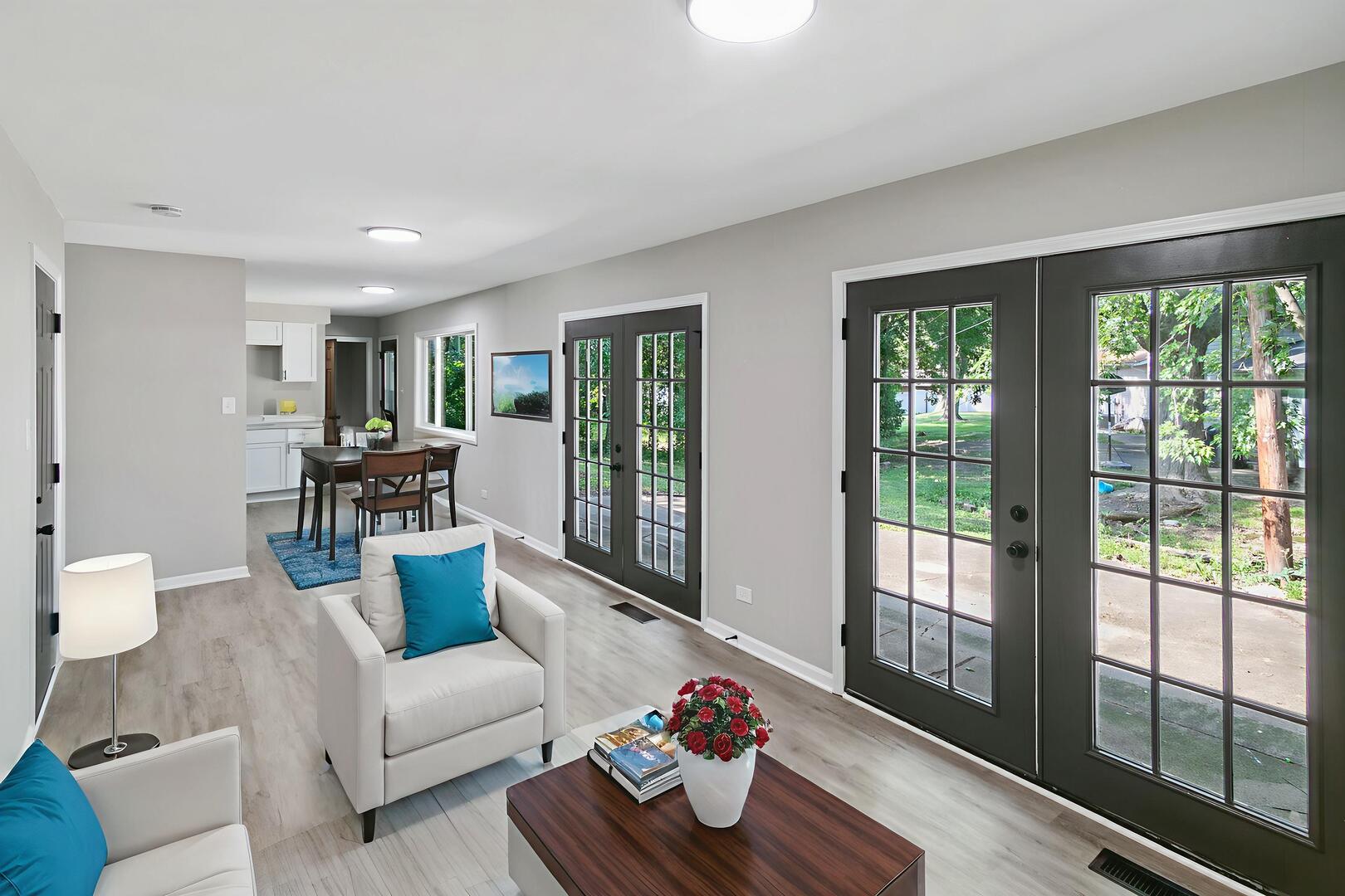 17805 Dogwood Lane, Hazel Crest, IL 60429