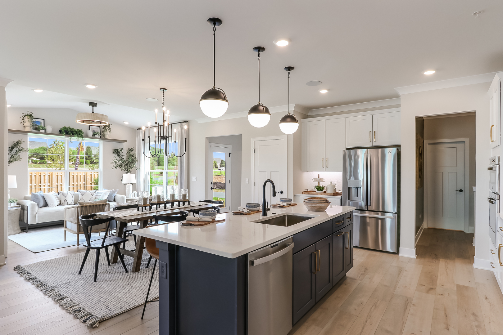 24 Hawthorn Ridge Drive, Hawthorn Woods, IL 60047