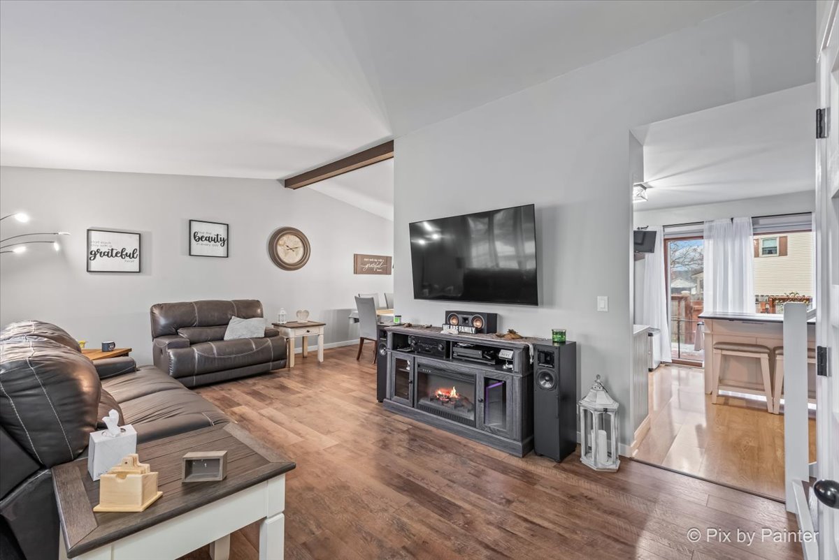 Crystal Lake, IL 60012