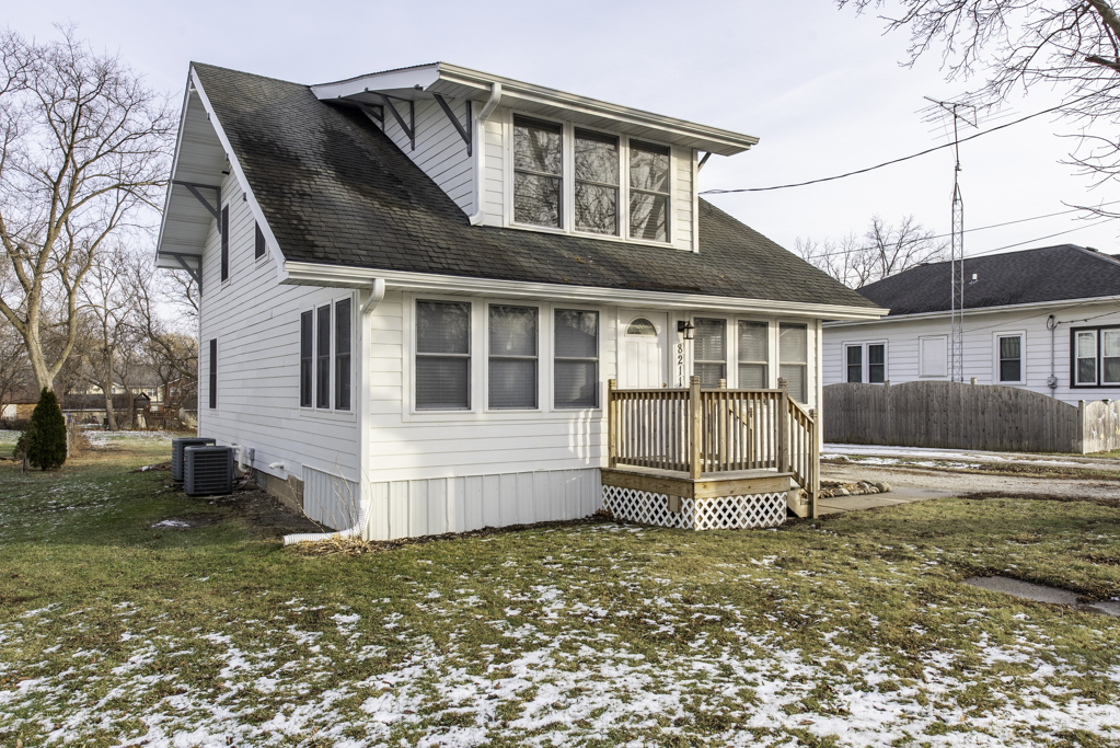 8211 198th Avenue, Bristol, WI 53104