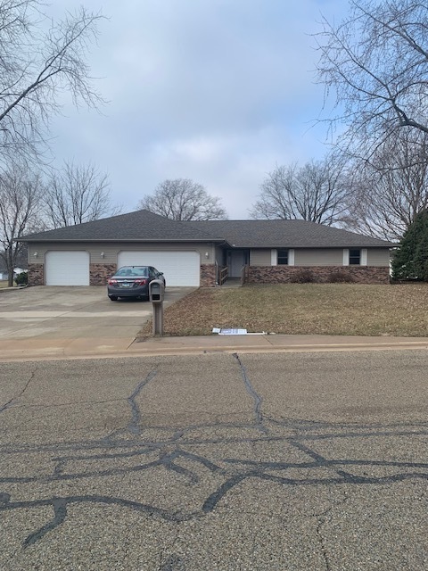 504 Harvey Road, Downs, IL 61736