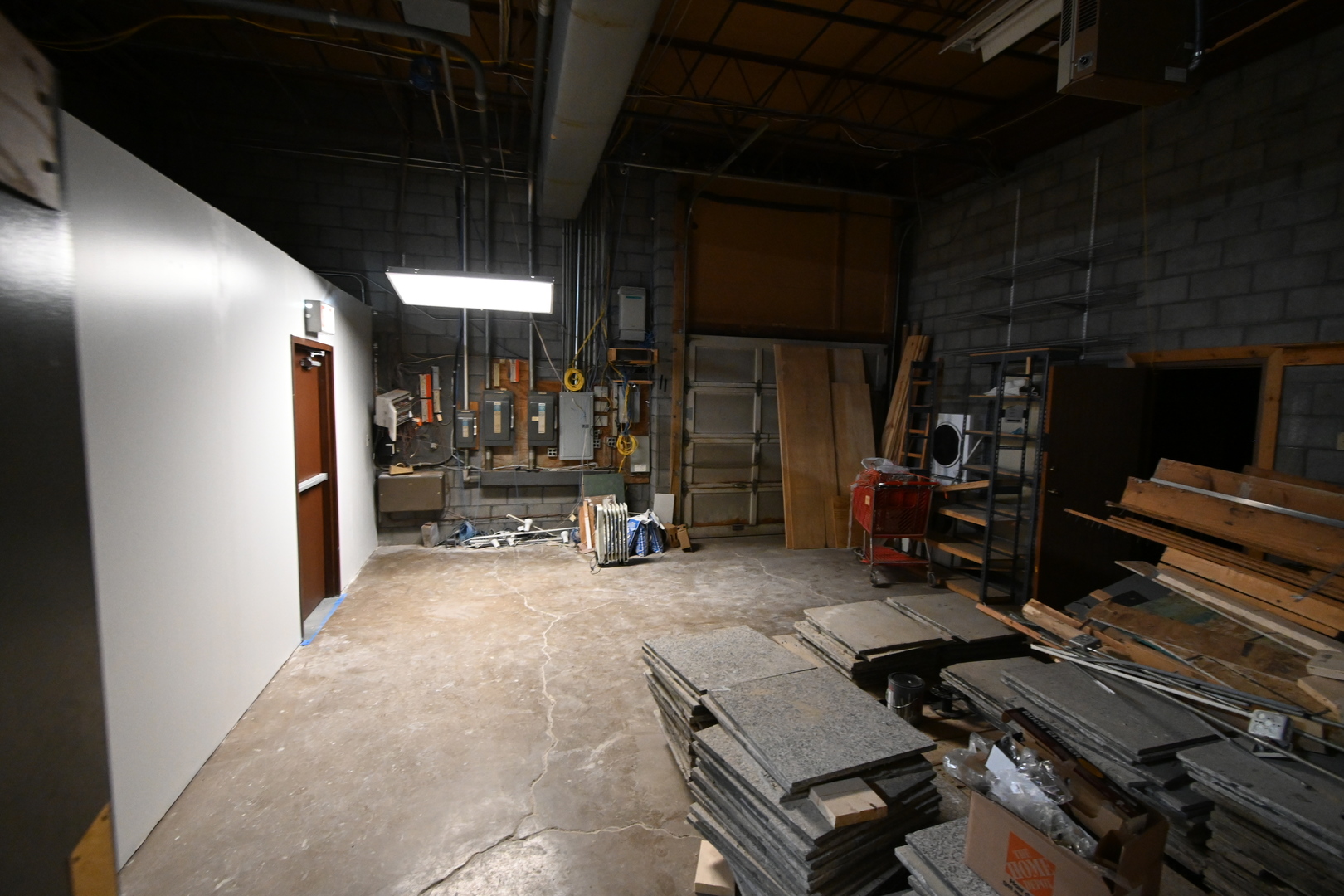 110 S Des Plaines River Road, Des Plaines, IL 60016