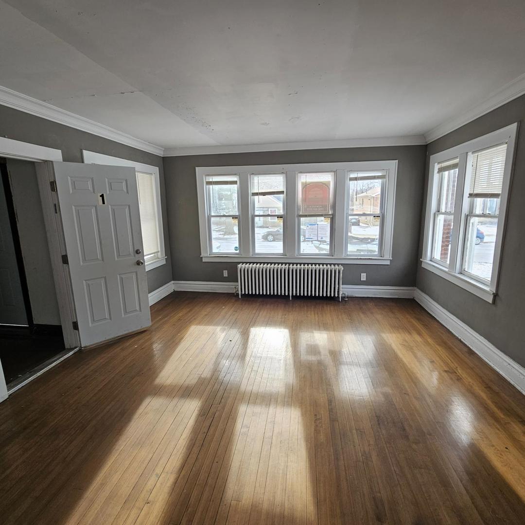 2626 W 96th Place, Evergreen Park, IL 60805