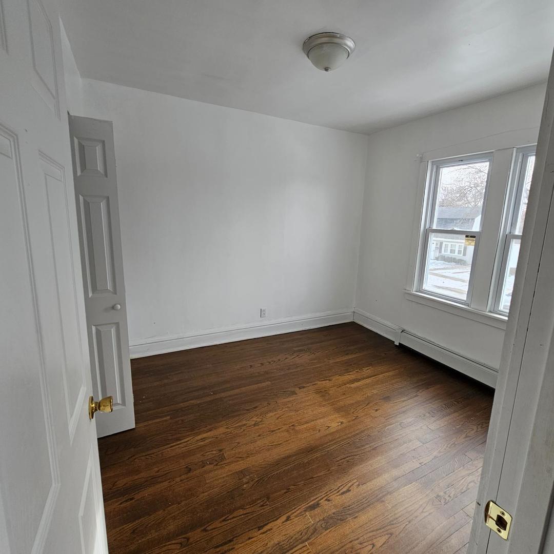 2626 W 96th Place, Evergreen Park, IL 60805