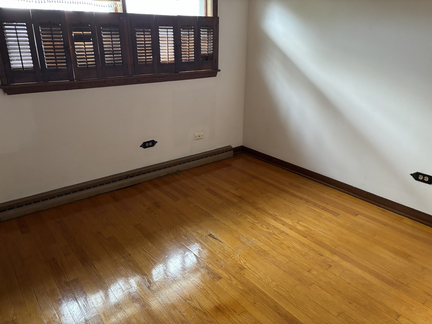 838 E 163rd Place, South Holland, IL 60473