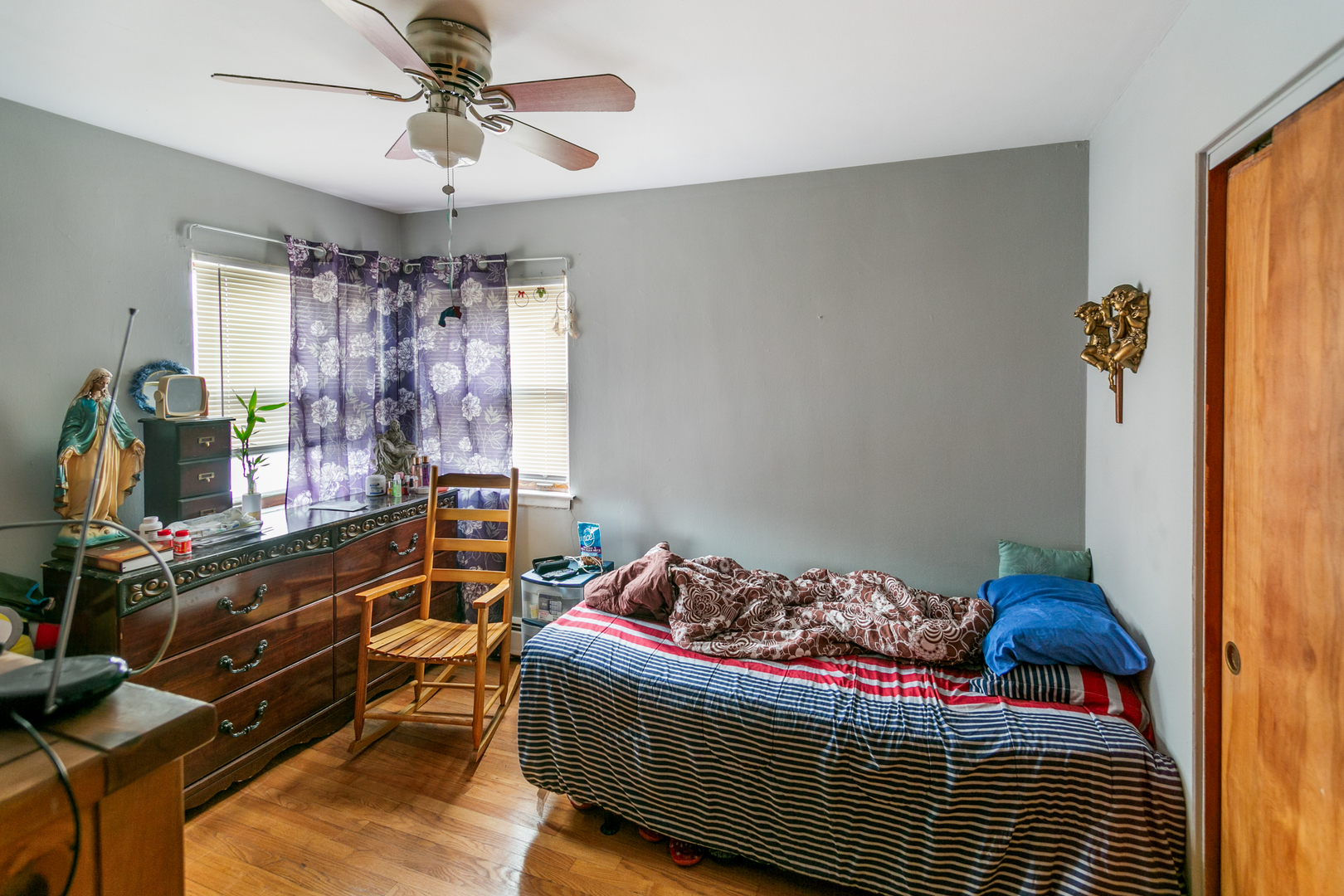 805 N 22nd Avenue, Melrose Park, IL 60160