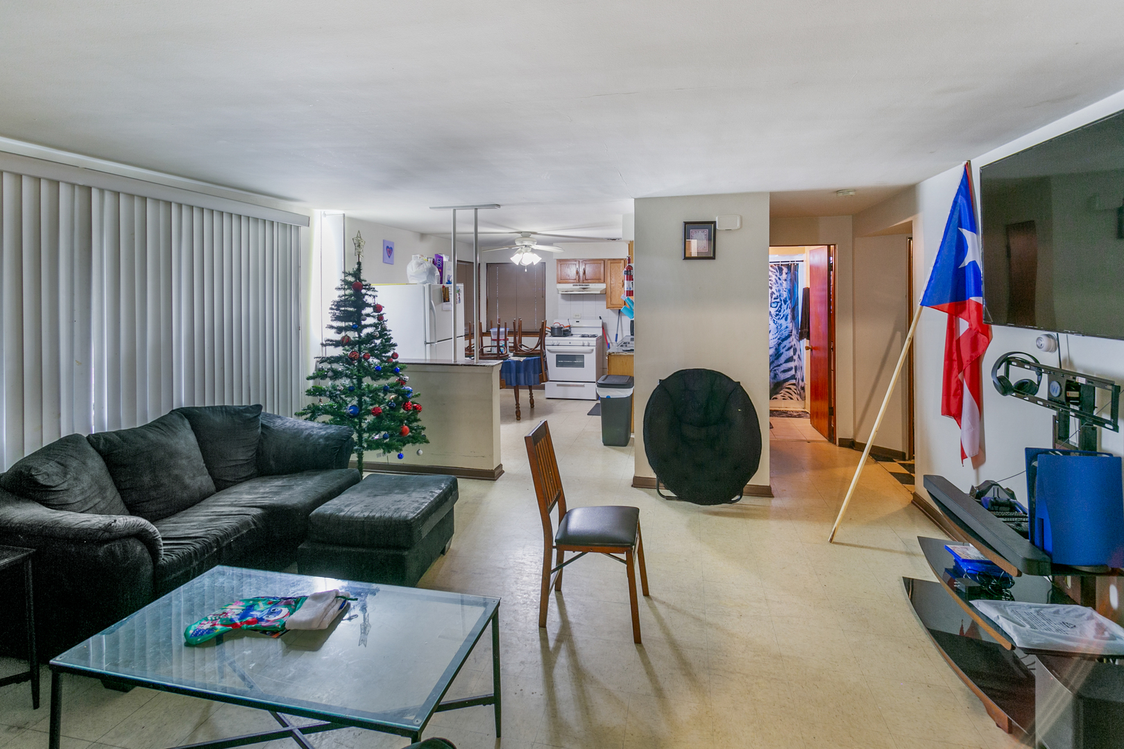 805 N 22nd Avenue, Melrose Park, IL 60160