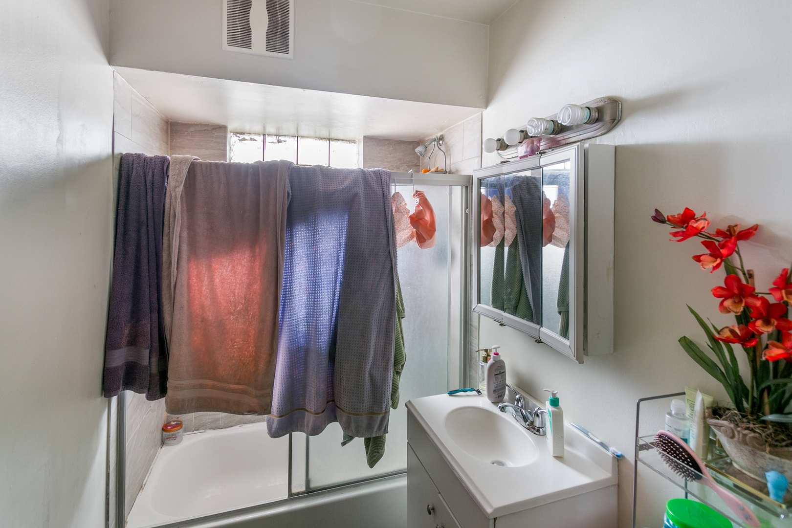 805 N 22nd Avenue, Melrose Park, IL 60160