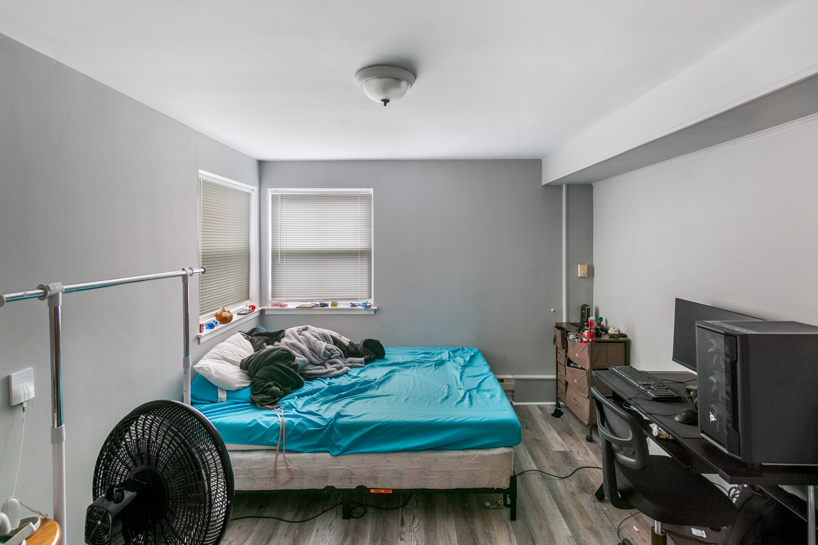 805 N 22nd Avenue, Melrose Park, IL 60160