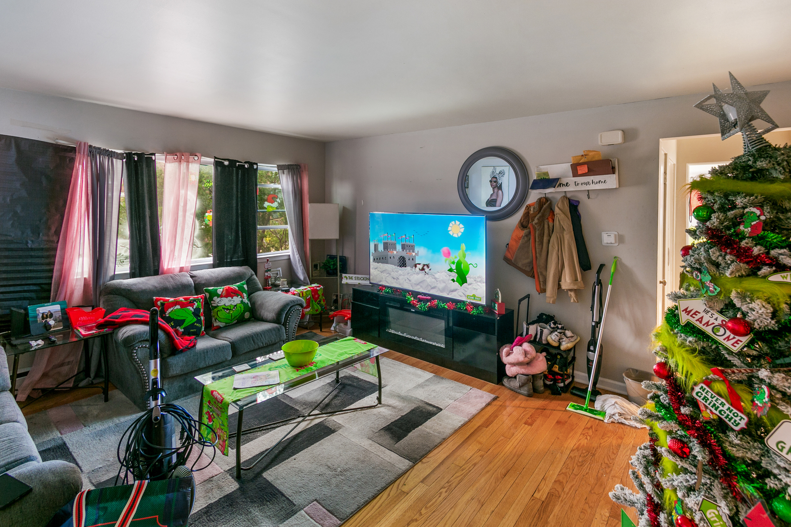 805 N 22nd Avenue, Melrose Park, IL 60160