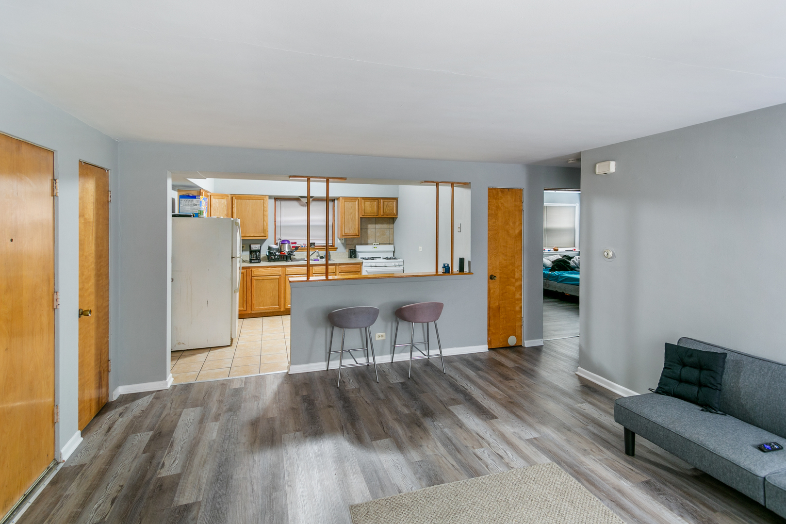 805 N 22nd Avenue, Melrose Park, IL 60160