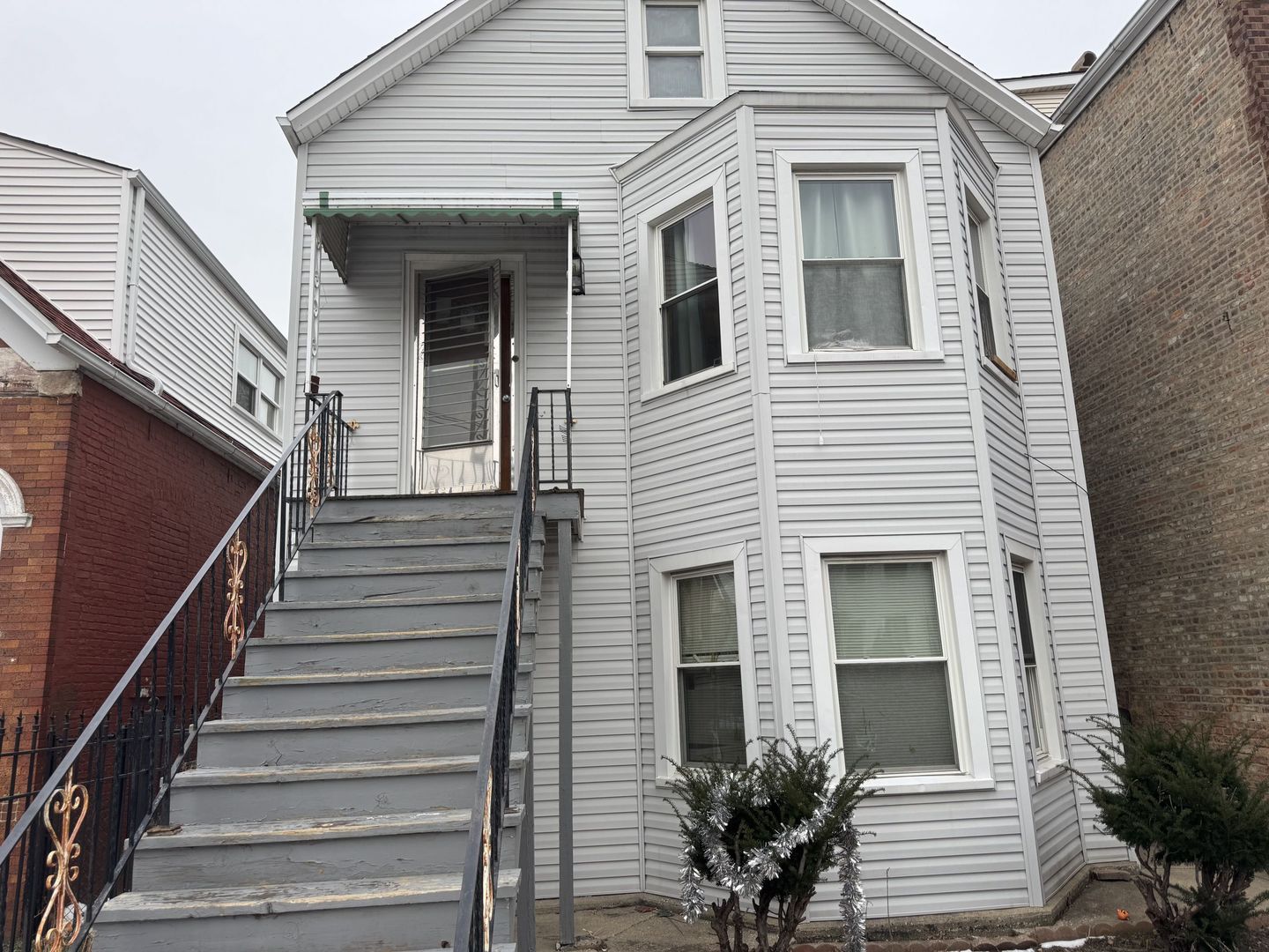 4717 S Rockwell Street, Chicago, IL 60632