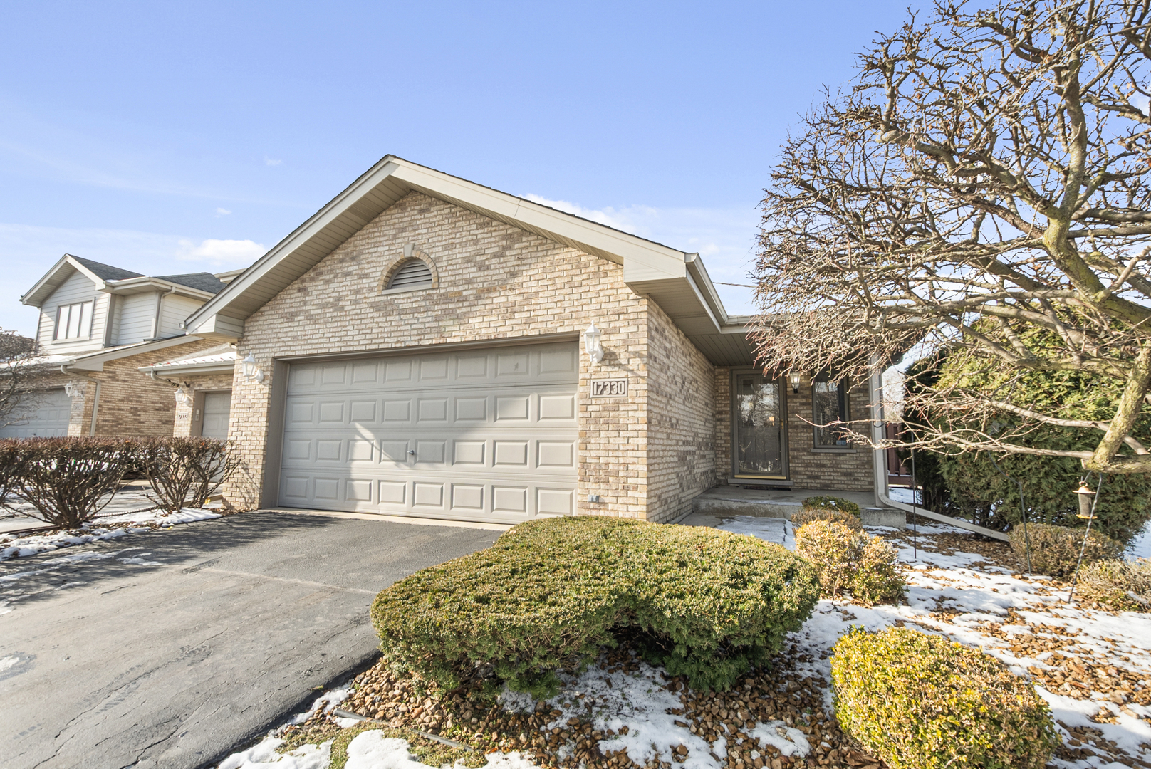 17330 Carlyle Court, Tinley Park, IL 60487