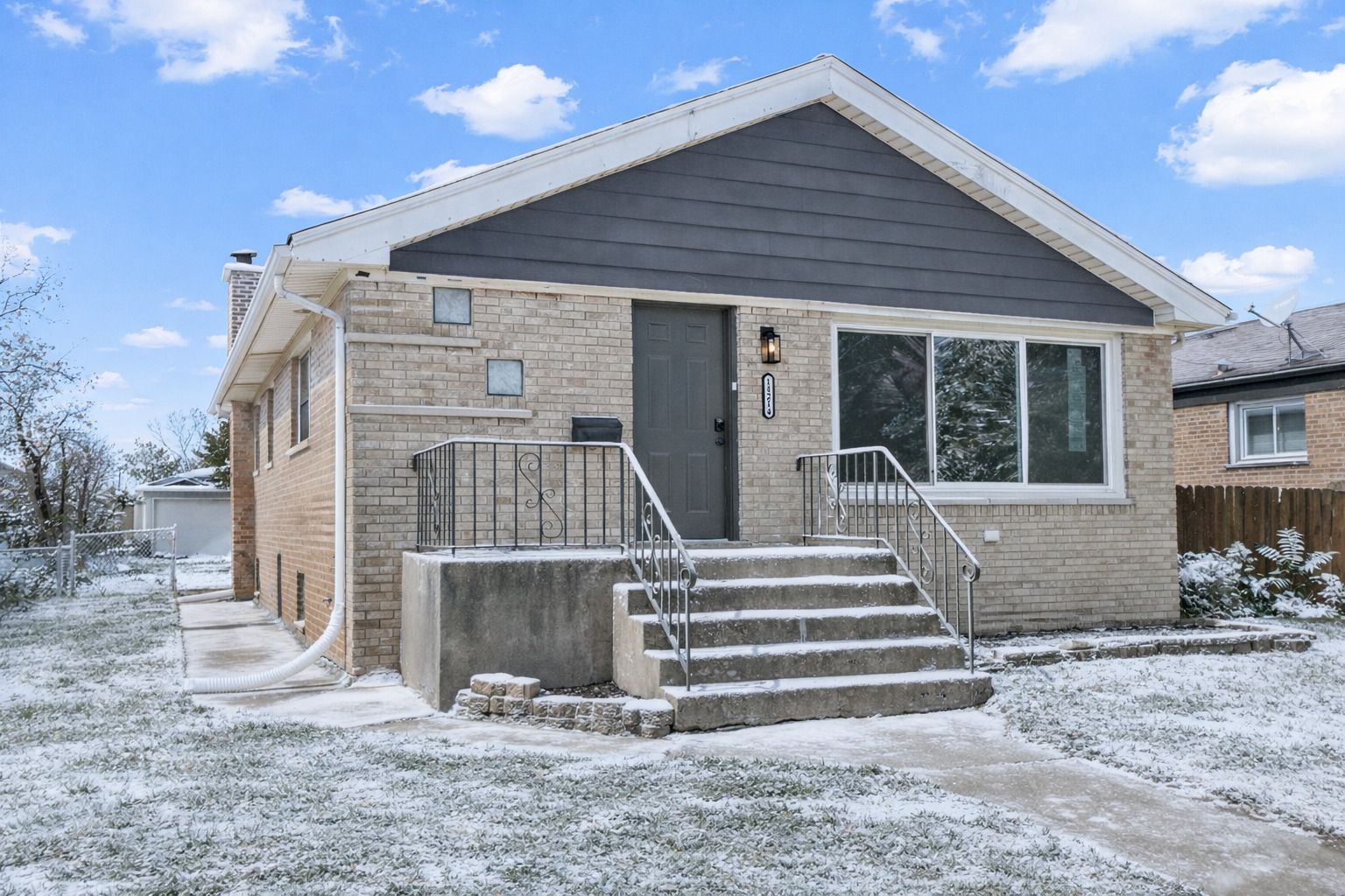 14214 Minerva Avenue, Dolton, IL 60419