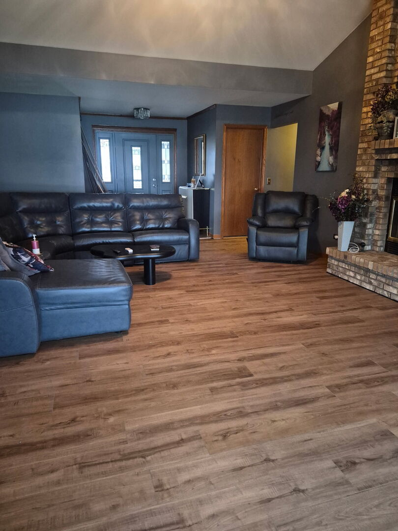 5395 S Carbon Hill Road, Gardner, IL 60424