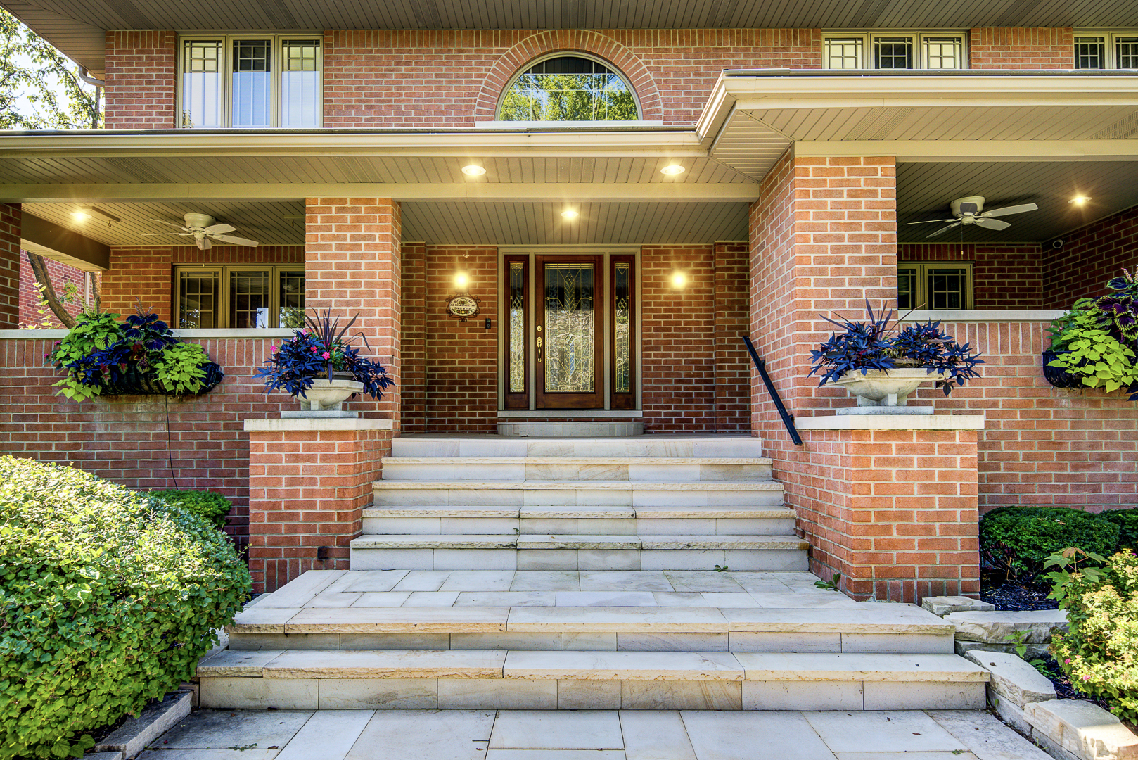 807 Hitchcock Avenue, Lisle, IL 60532