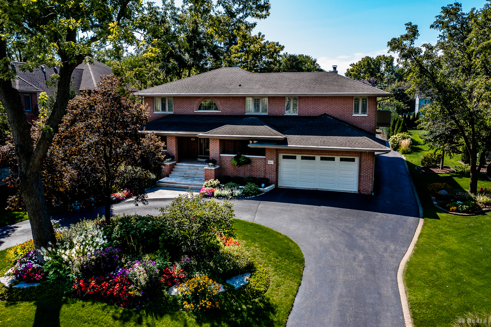 807 Hitchcock Avenue, Lisle, IL 60532