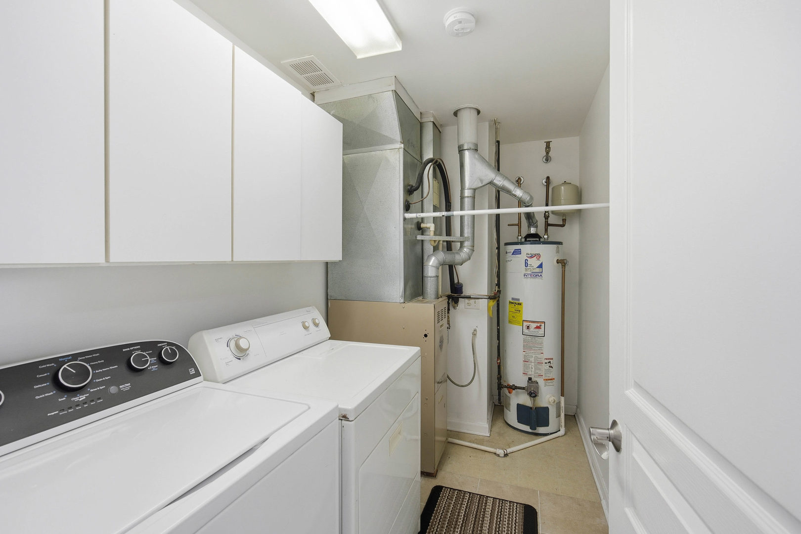 12862 Norfolk Drive, Huntley, IL 60142