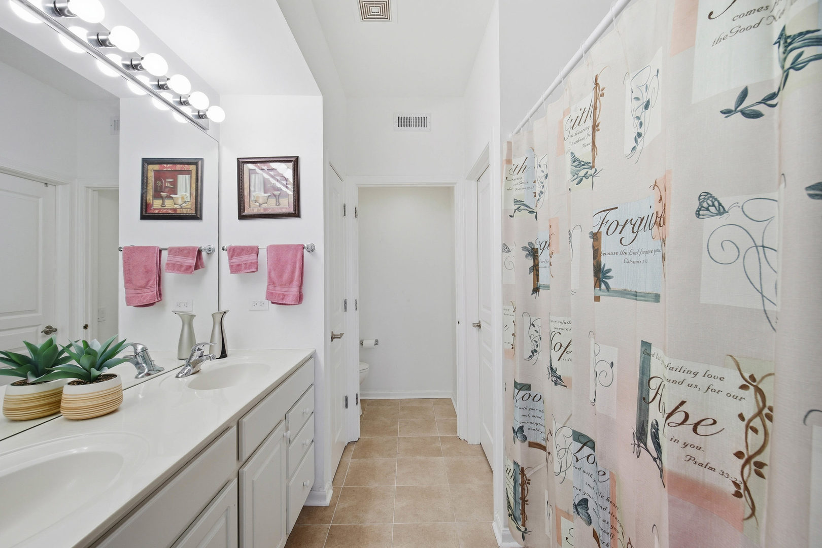 12862 Norfolk Drive, Huntley, IL 60142