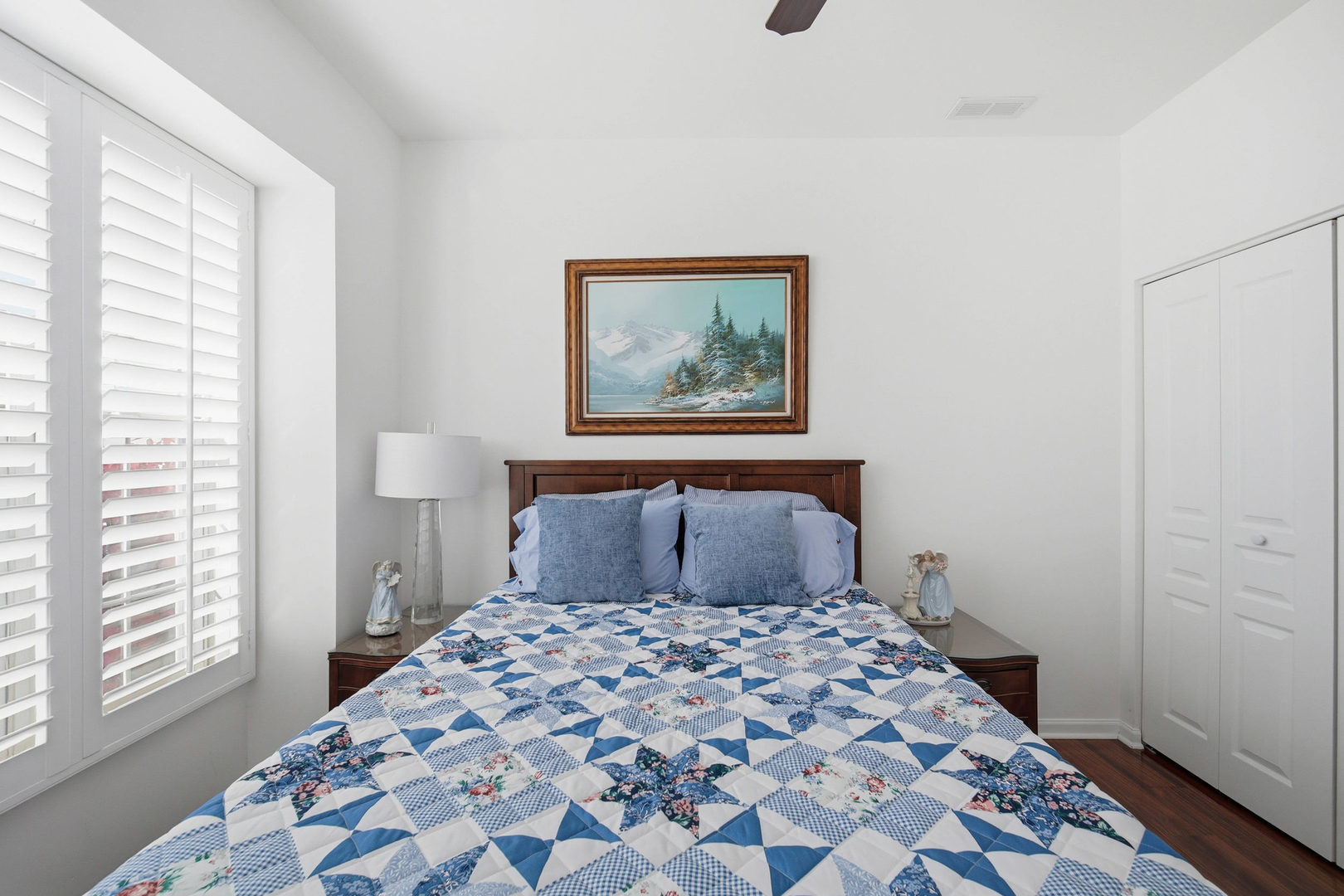 12862 Norfolk Drive, Huntley, IL 60142